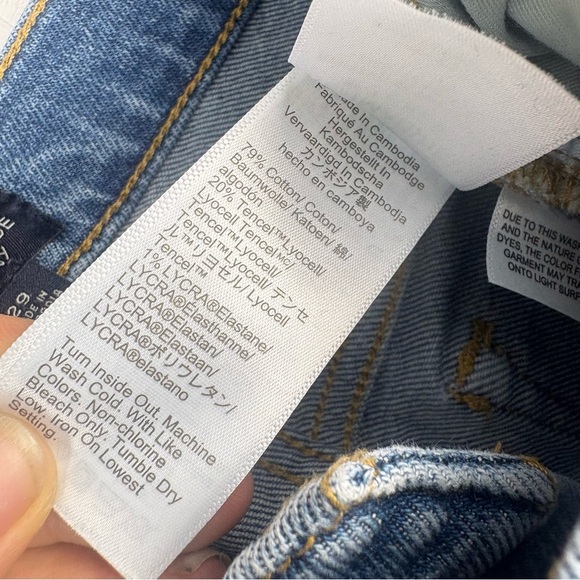 J. Crew Light Blue Distressed High Rise Skinny Size 29 Sustainable Fabric - Picture 6 of 8